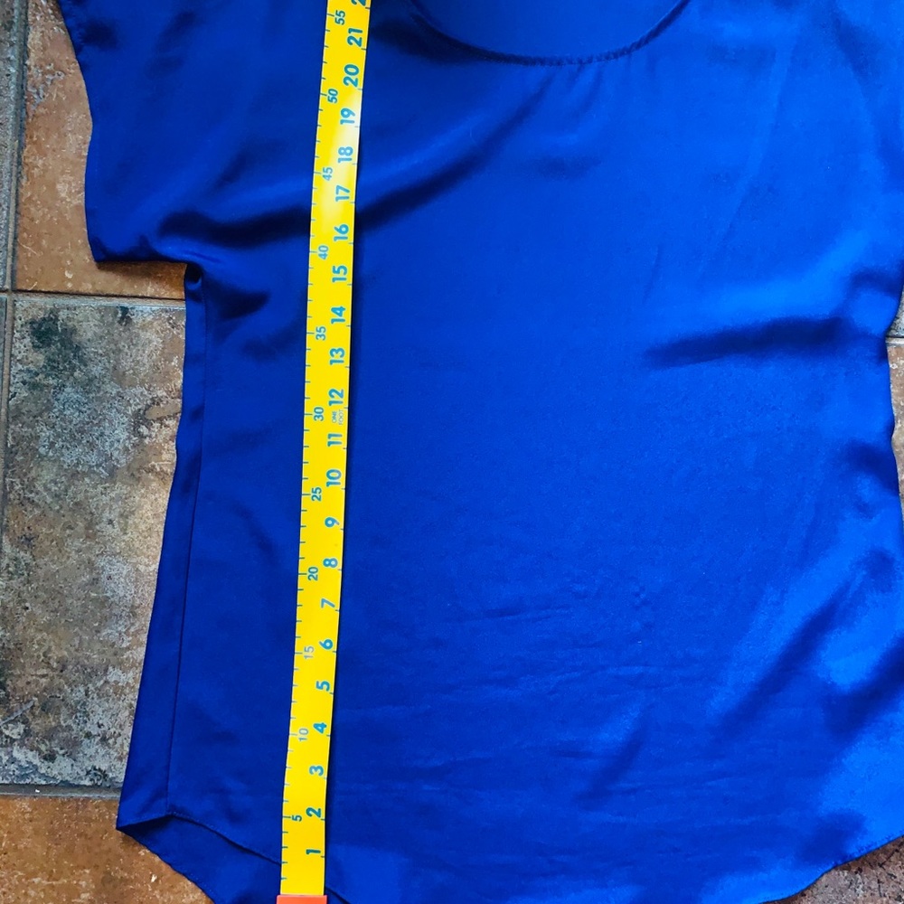 Express Blue Top - Picture 6 of 6